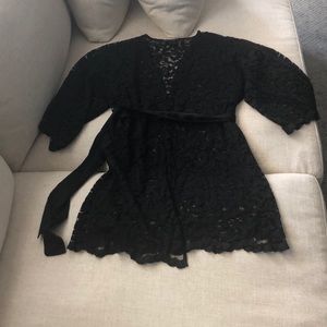 Natori lace short robe